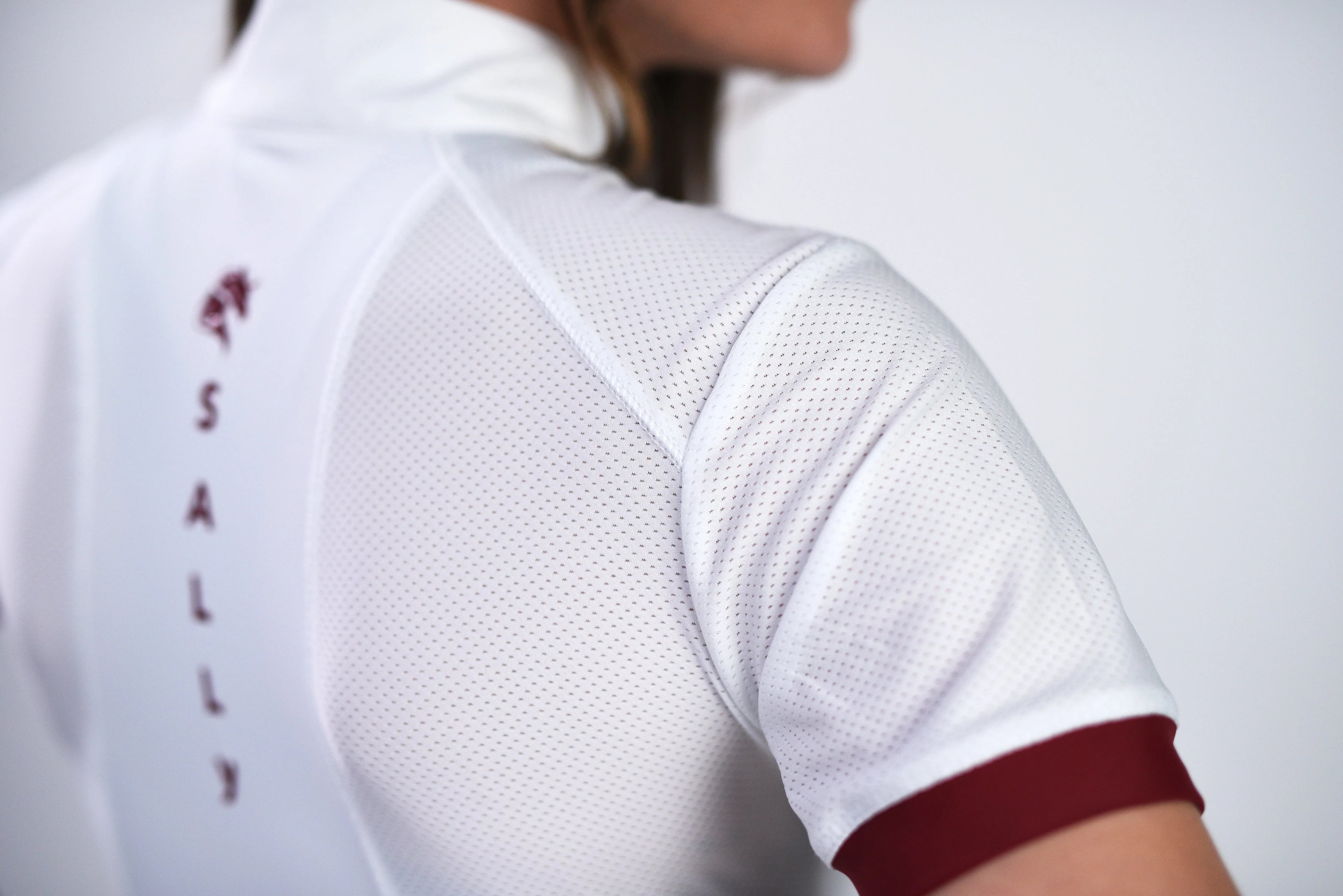 Cloud versenying-fehér/bordó