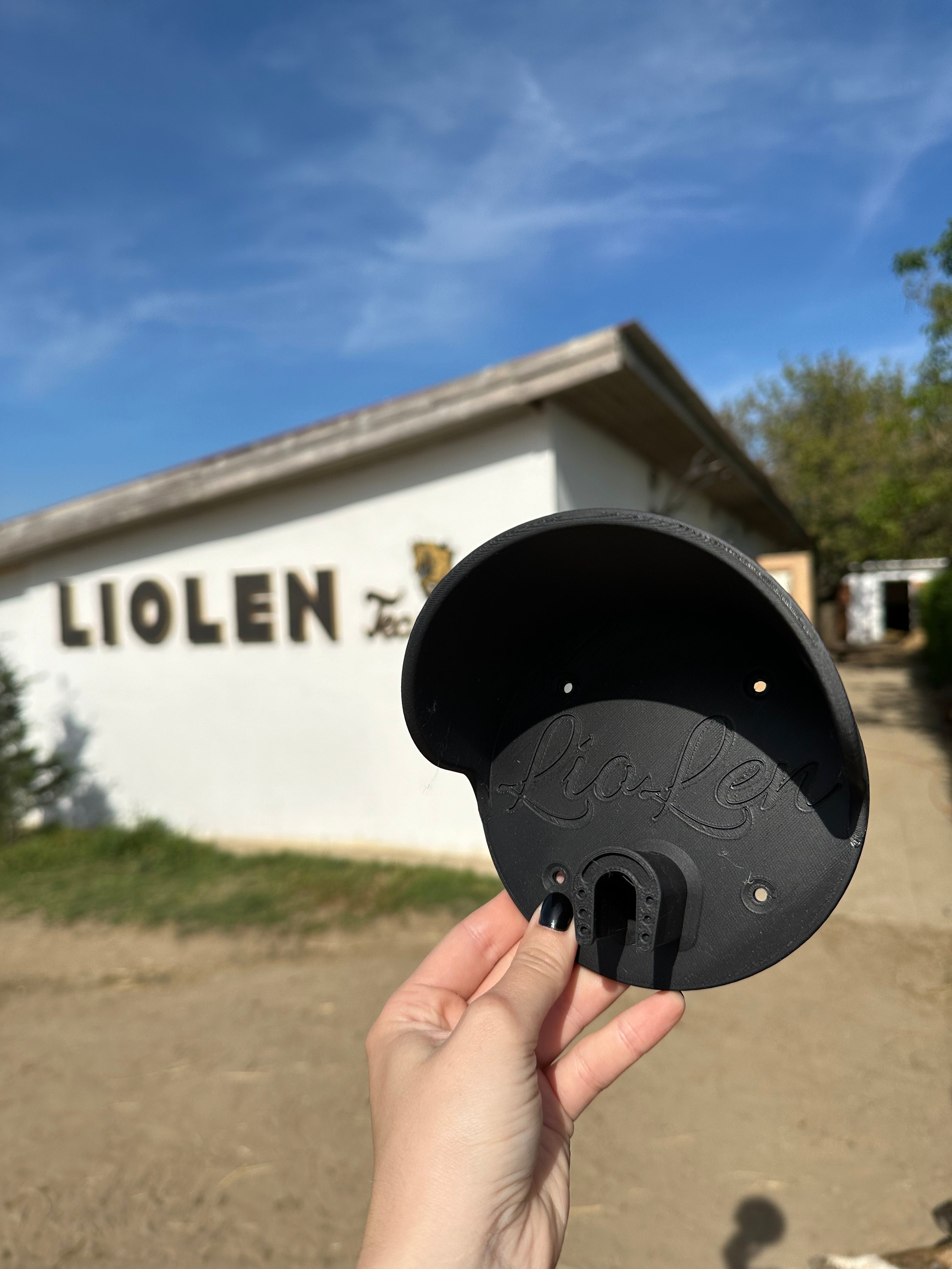 Személyre szabható kantártartó