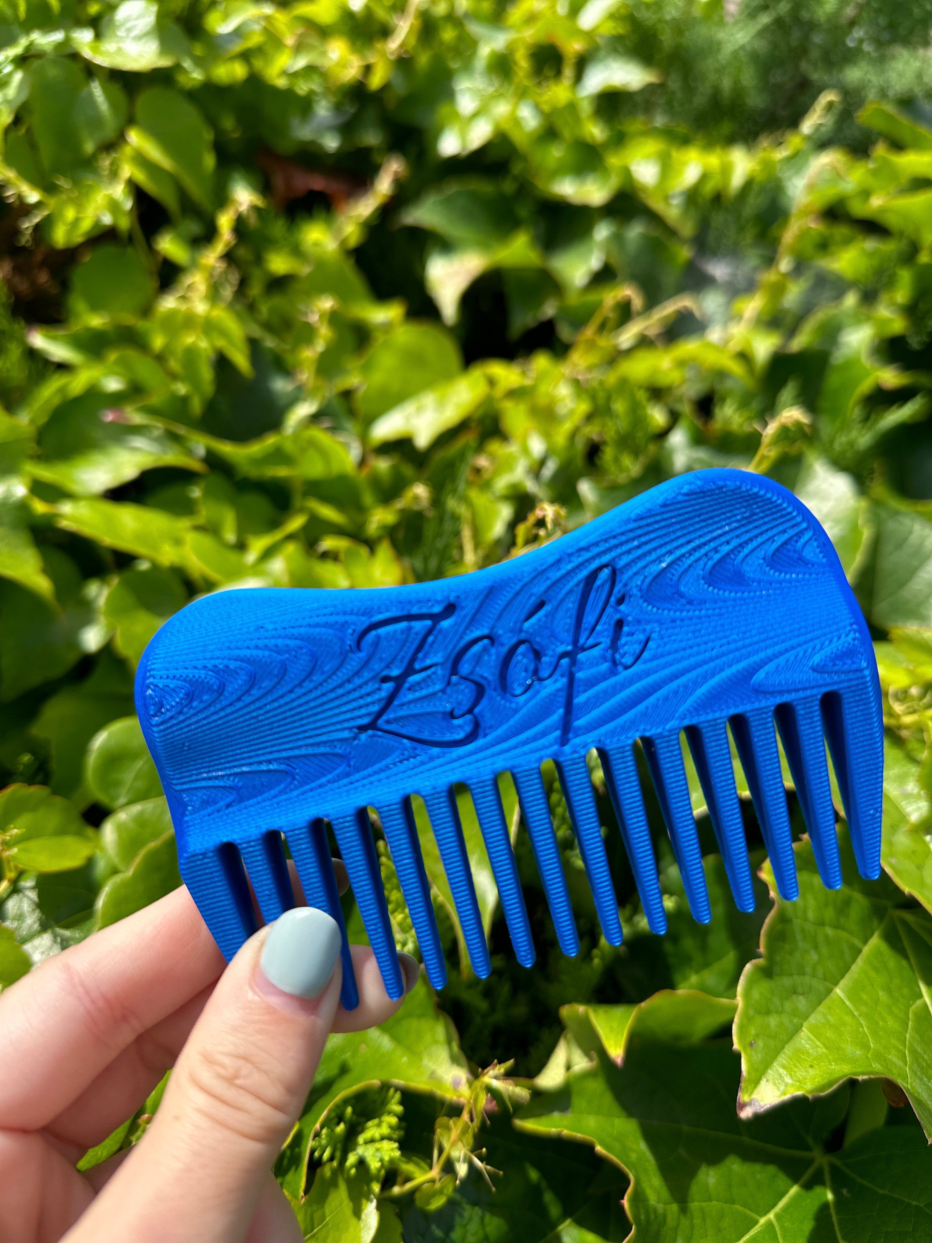 Személyre szabható sörény fésű