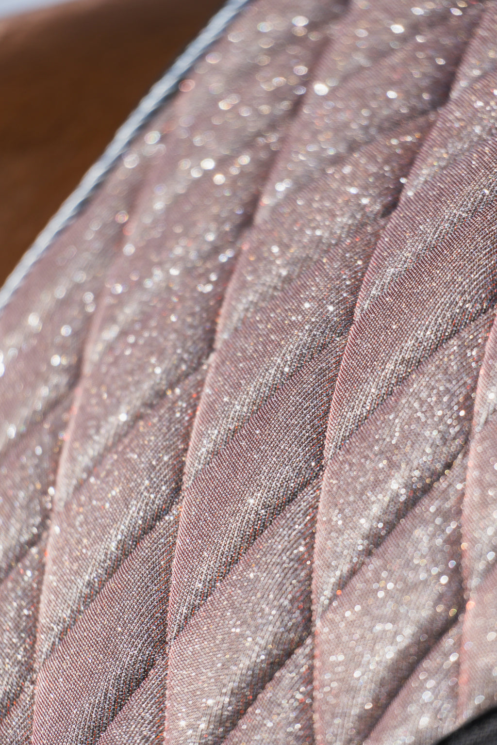 Blush Dust színváltós nyeregalátét