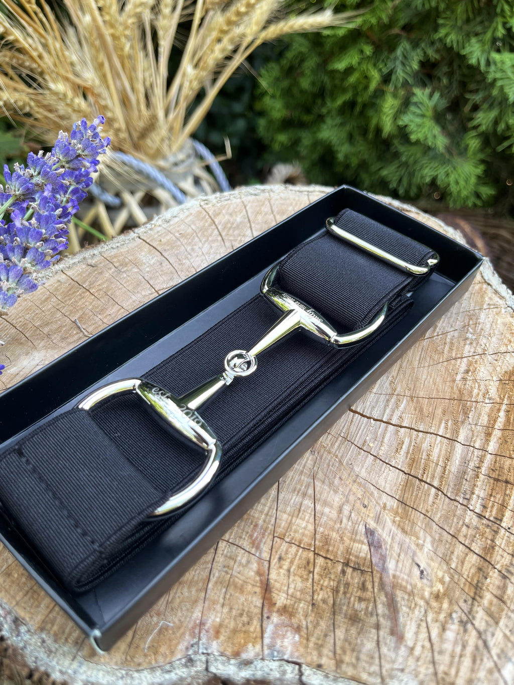 Fekete elasztikus zablás öv