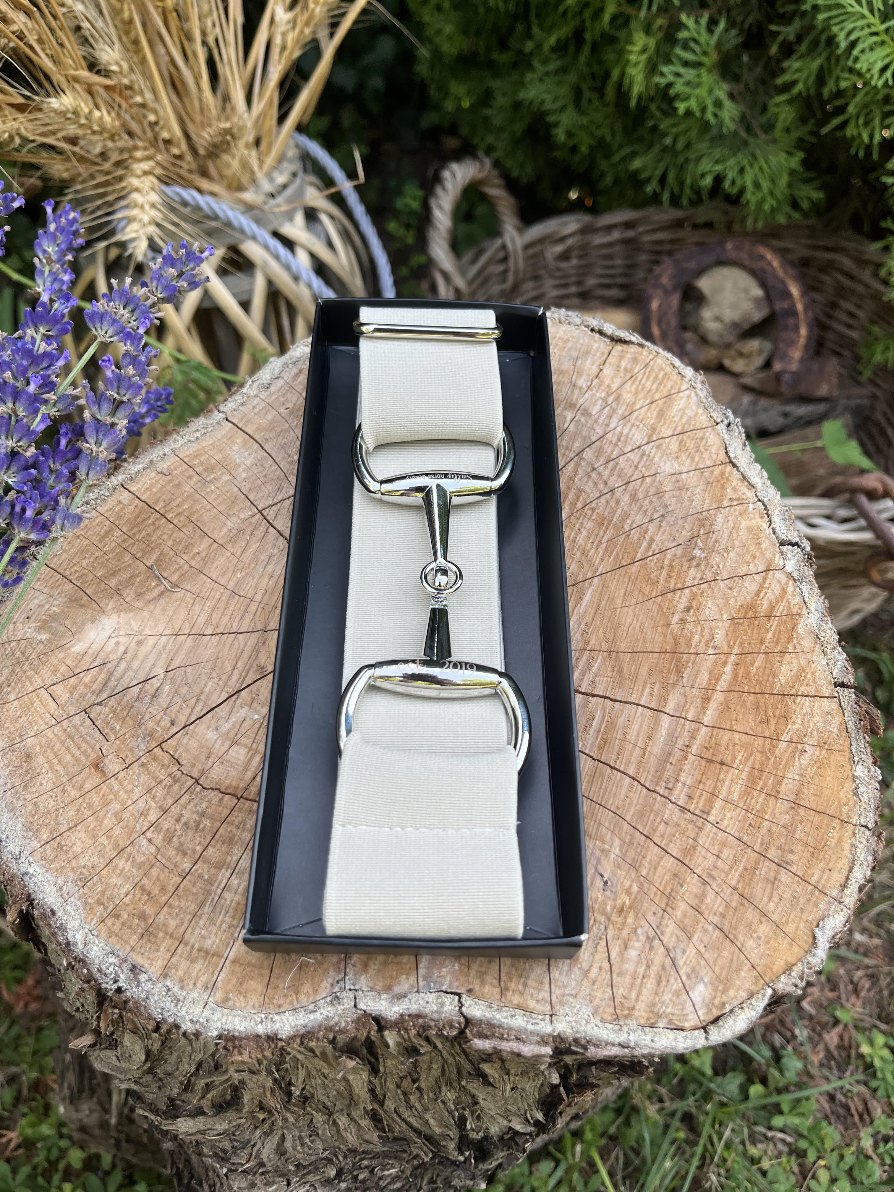 Fehér glitteres - elasztikus zablás öv