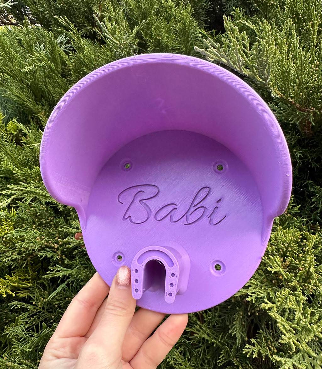 Személyre szabható kantártartó