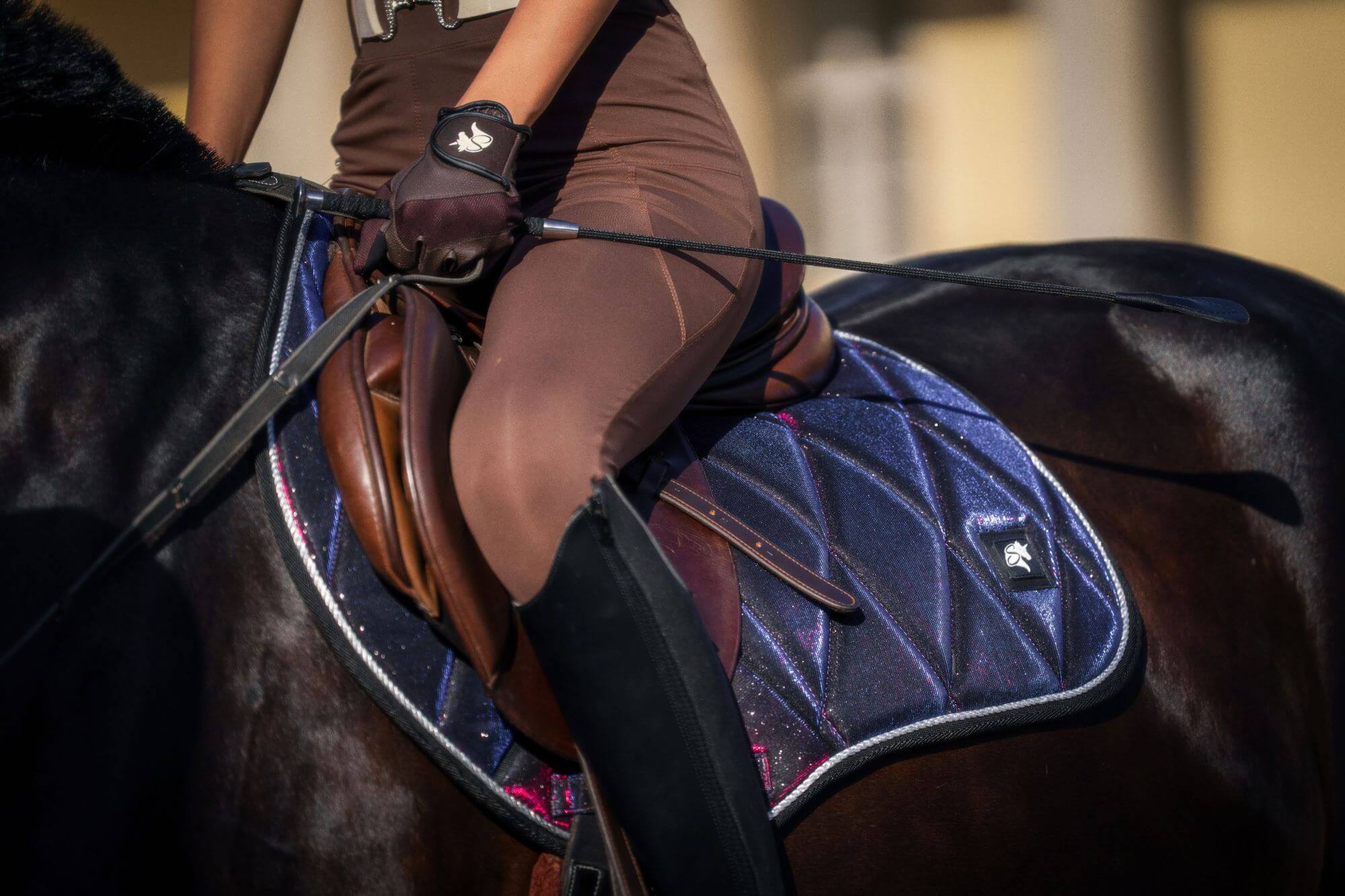 Színváltós "Startdust" nyeregalátét